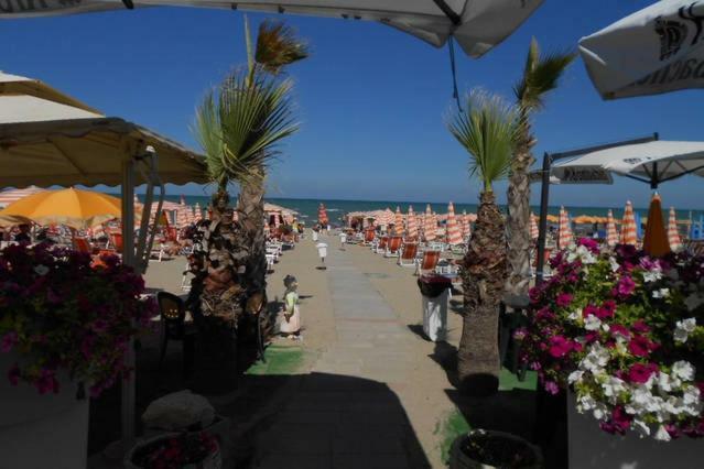 Casa Di Mary 2 Apartment Grottammare Exterior photo